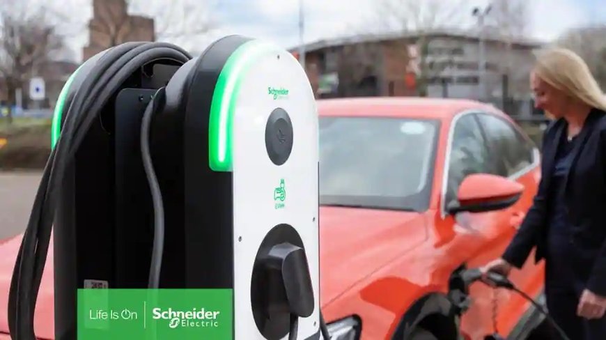 Schneider Electric lance sa solution EcoStruxure pour la mobilité électrique dans les bâtiments